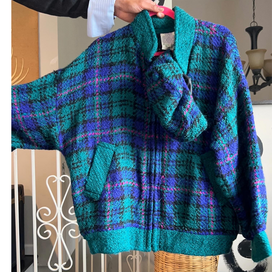 Boyne Valley Weavers Wool Sweater/Beret ( Large)